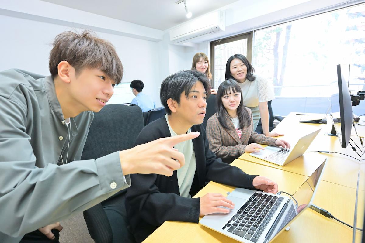 iput社員写真